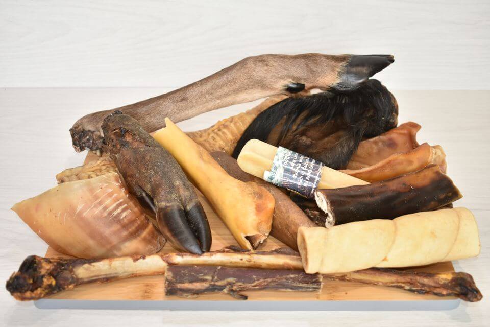 The Benefits of Feeding Natural Dog Treats