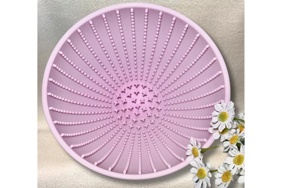 Lick Bowl