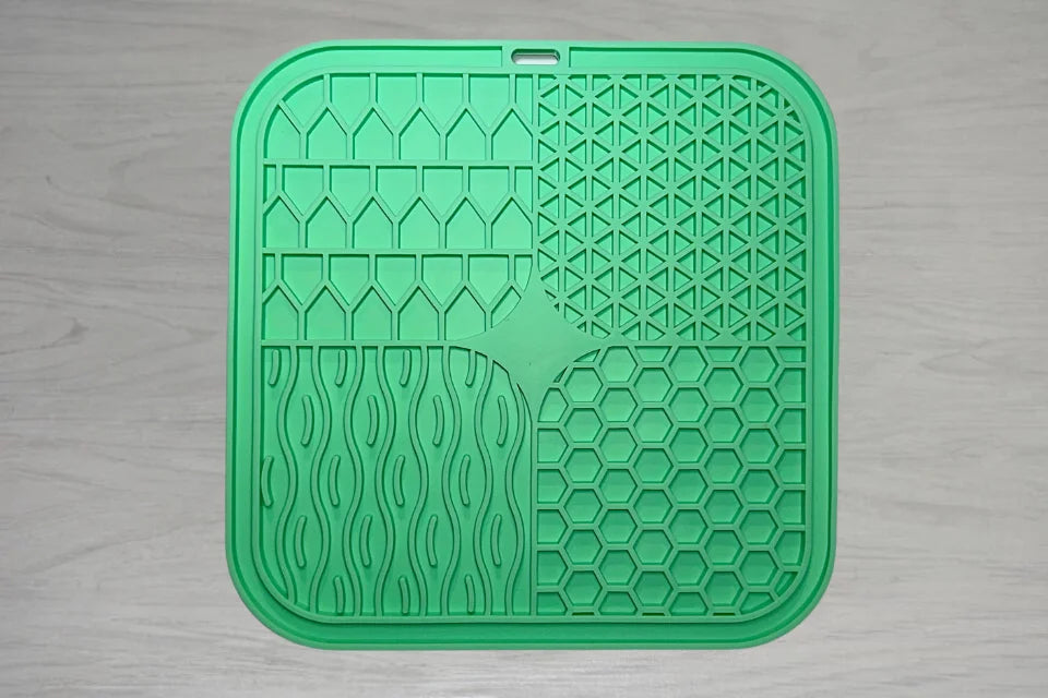Lick Mat for Dogs - Mint