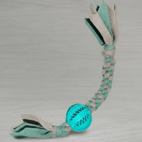 Dogtropolis Tug 'N' Ball